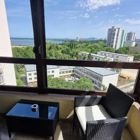 Апартамент зорница *