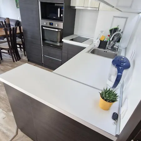 зорница Appartement *